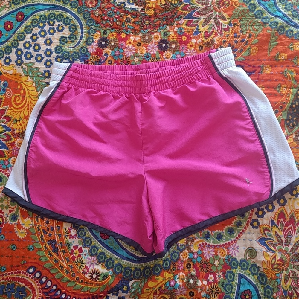 Running shorts